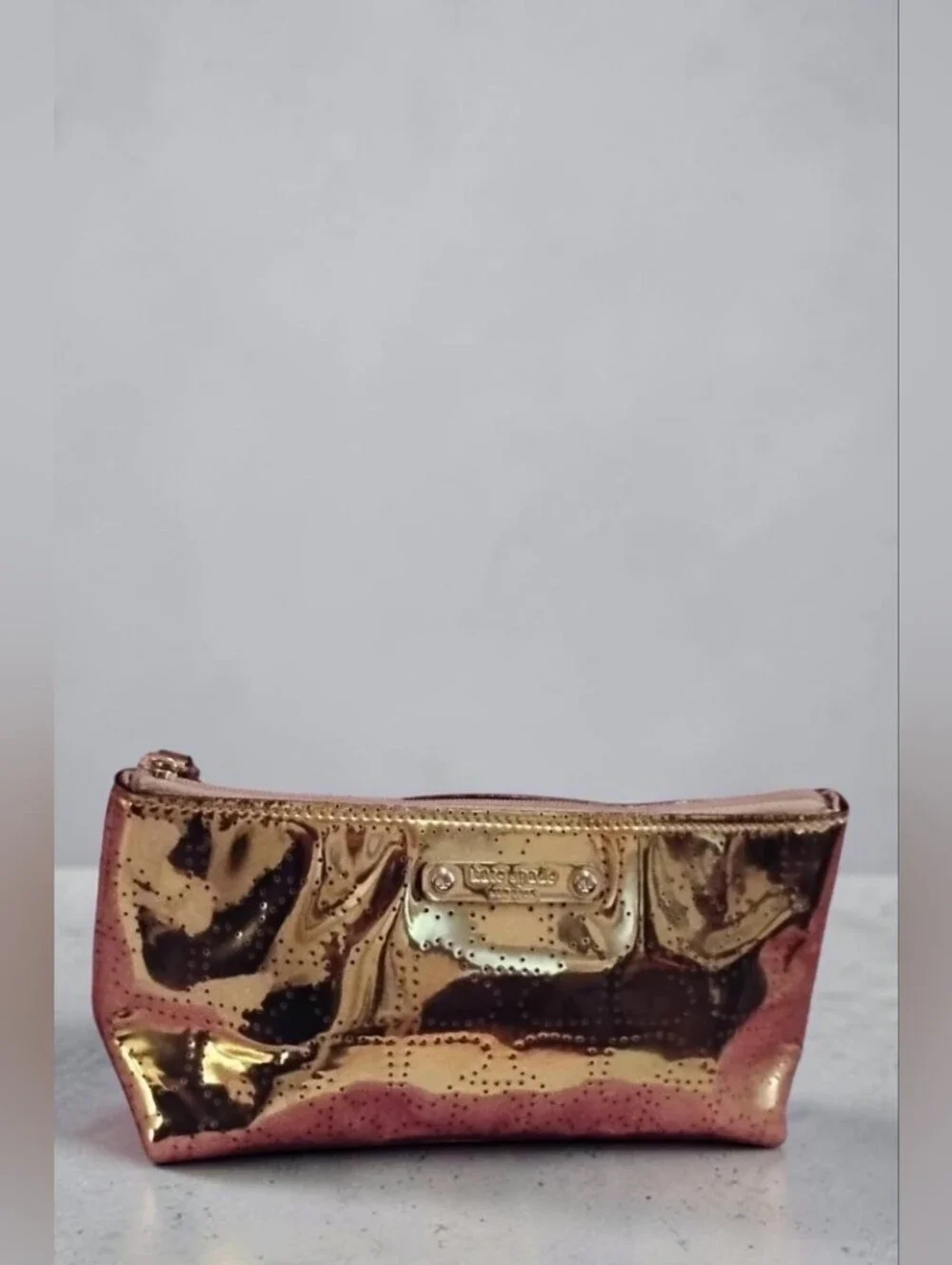 Kate Spade Little Shiloh Metro Spade Gold Shimmer Cosmetic Bag EUC